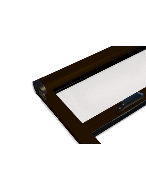 Moustiquaire enroulable re-coupable dépliée marron