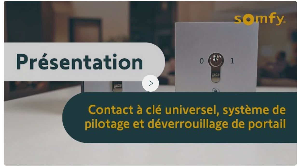 Contact à clé universel, système de pilotage et déverrouillage de portail