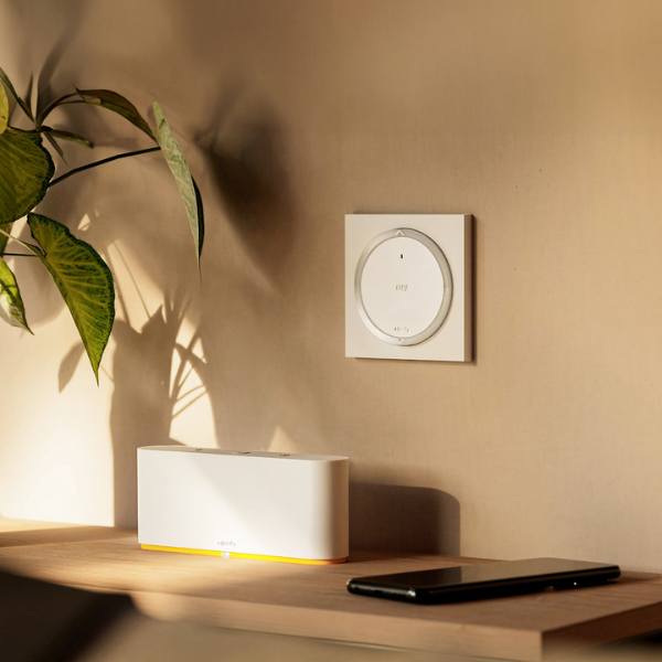 Axe motorisé Somfy RS100 Radio io 230V